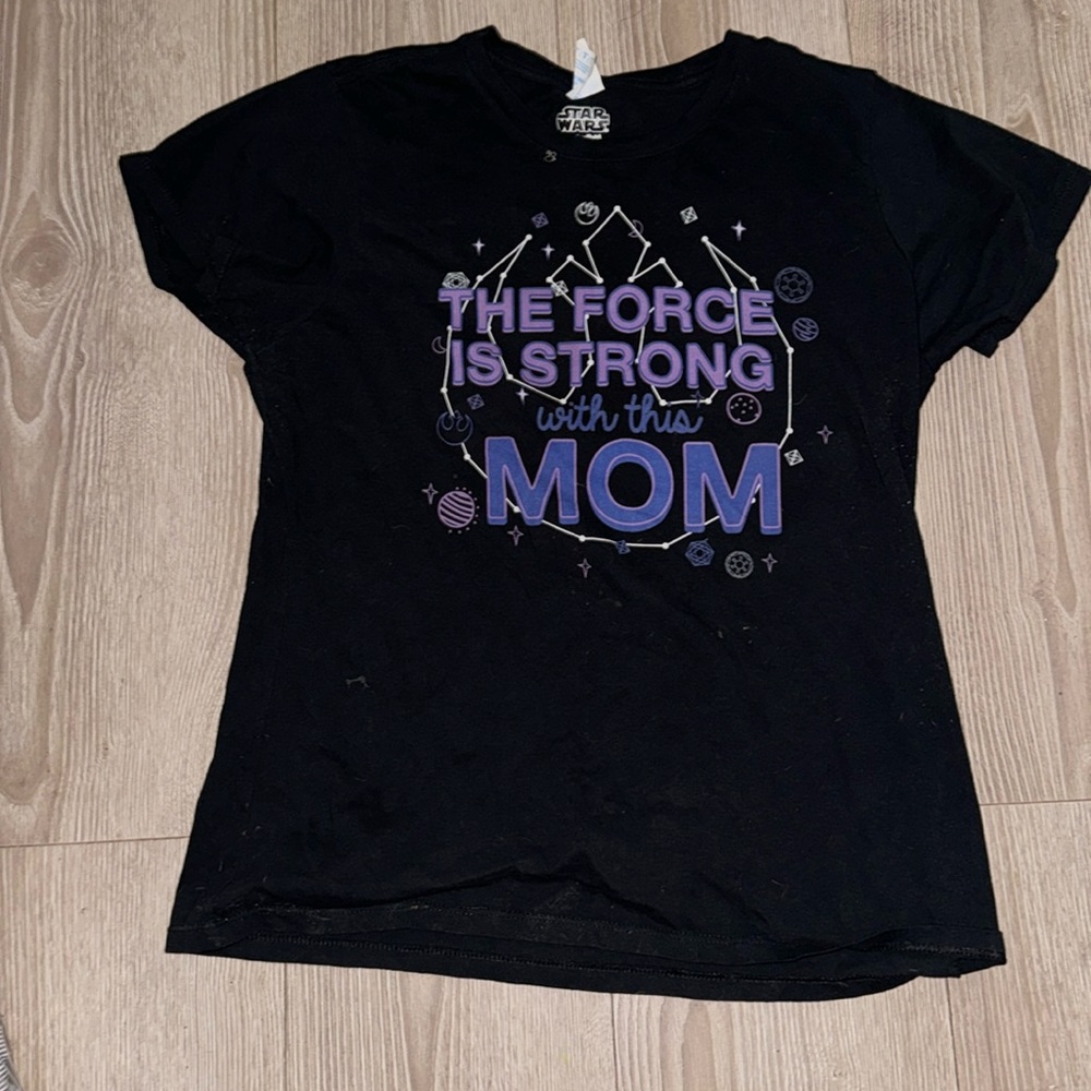 Women’s Disney Star Wars shirt